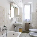 Degli Aranci - Imp385 By Interhome Apartman Gorleri